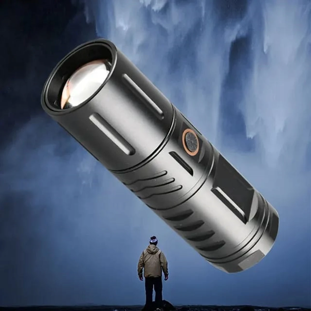 Rechargeable LED Torch Light , Waterproof Strong LED Flashlight With Power Bank