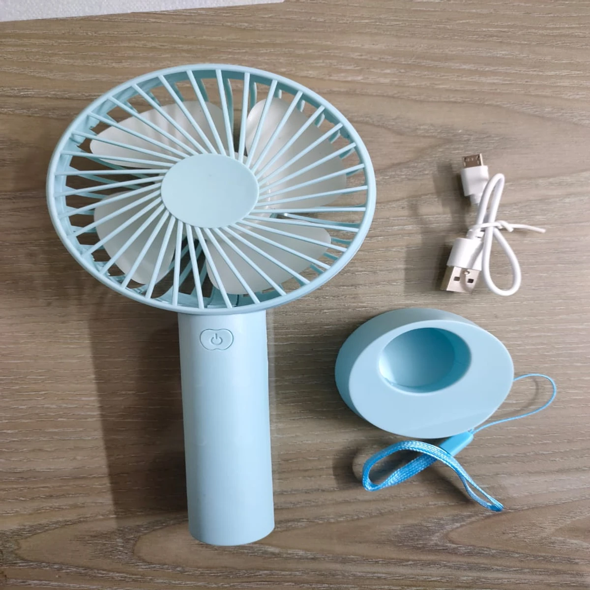 RECHARGEABLE ETERNAL CLASSICS MINI FAN